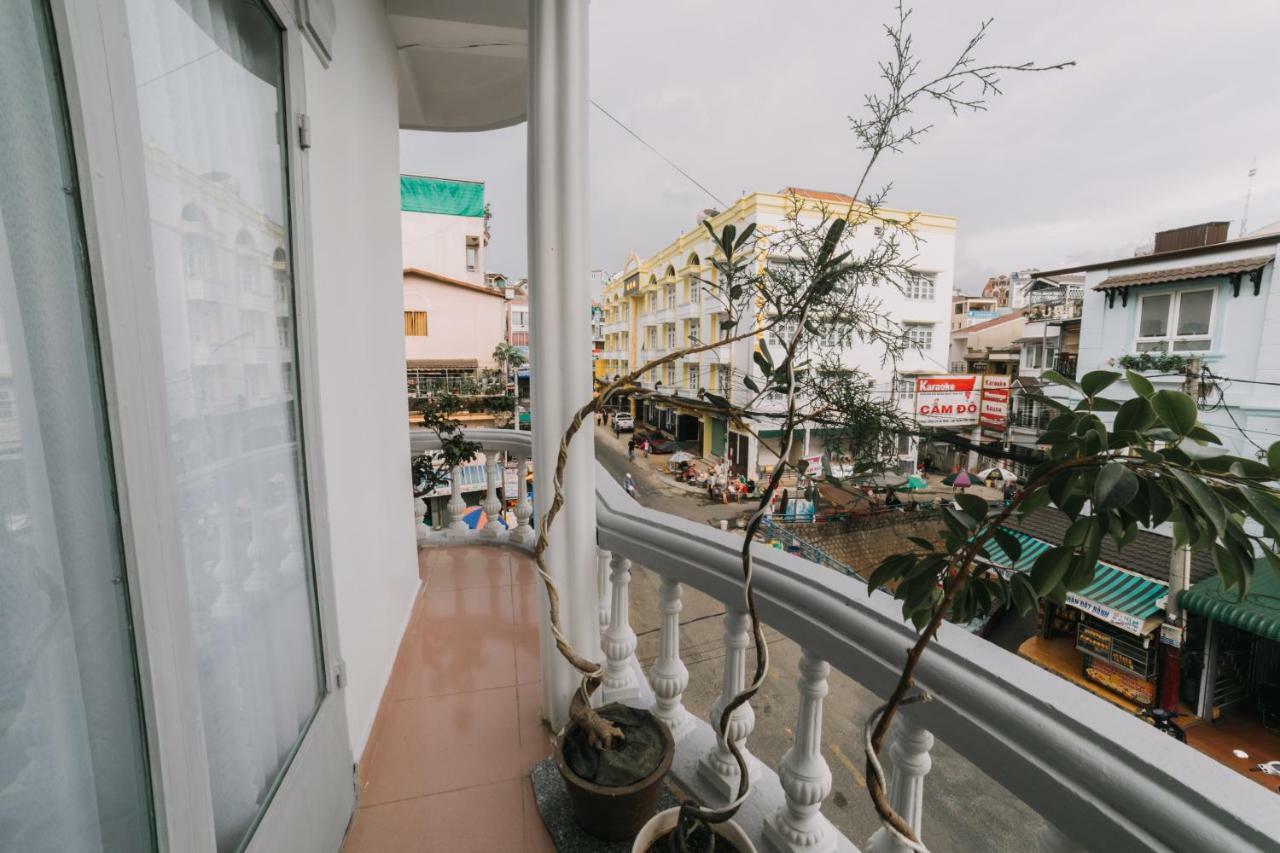 Góc Phố Studio Hotel Dalat Exterior foto