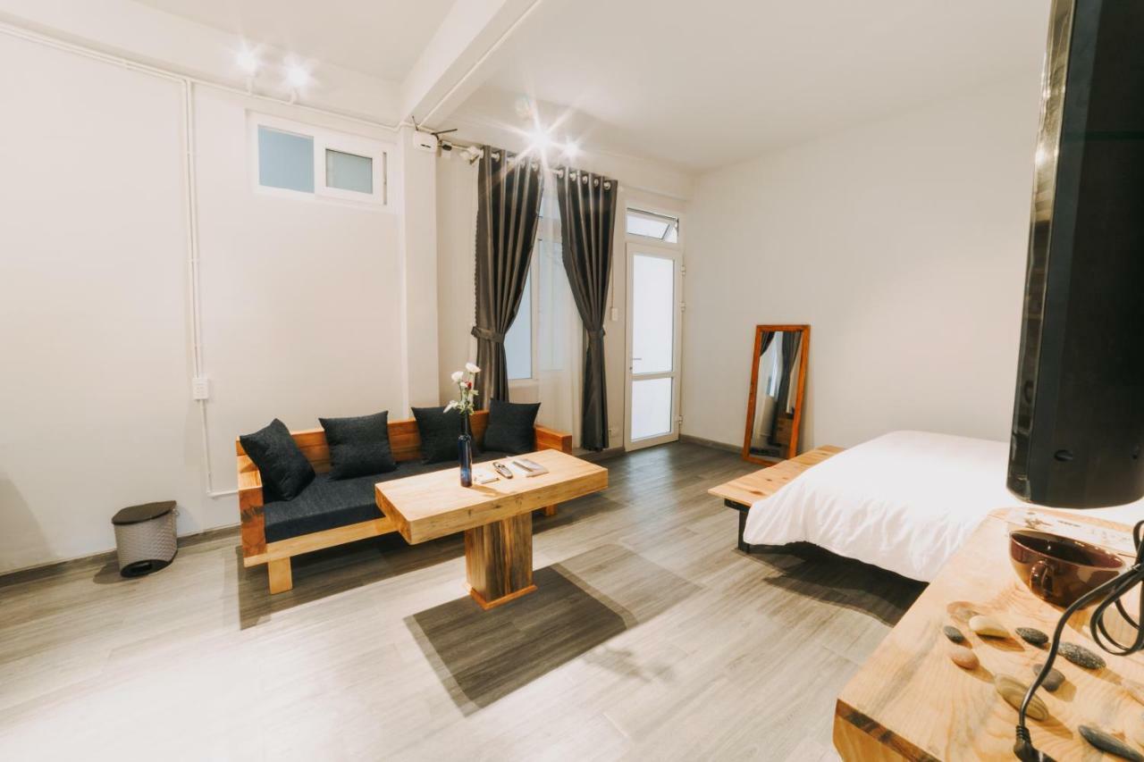 Góc Phố Studio Hotel Dalat Exterior foto