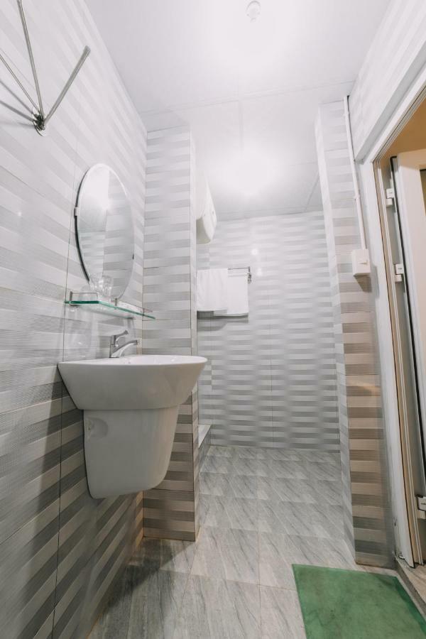 Góc Phố Studio Hotel Dalat Exterior foto