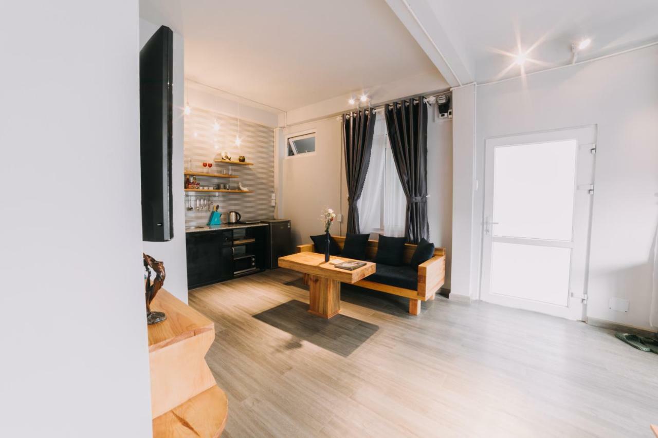 Góc Phố Studio Hotel Dalat Exterior foto